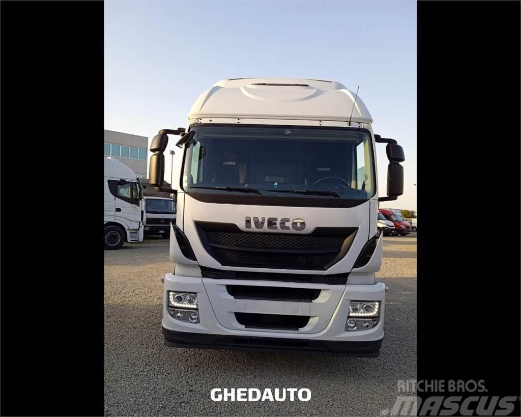 Iveco AT440S46 - TRATTORE Furgoonautod