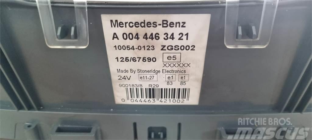 Mercedes-Benz VDO Elektroonikaseadmed