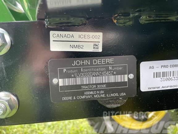 John Deere 3032E Kompakttraktorid