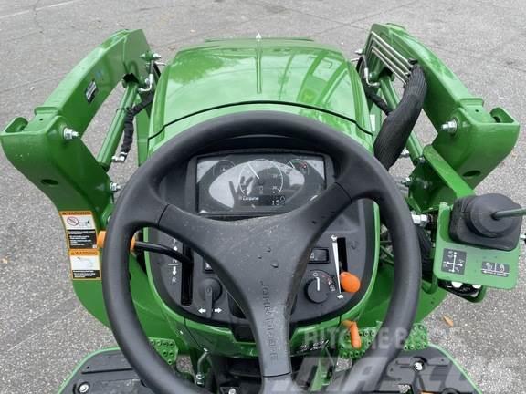 John Deere 3043D Traktorid