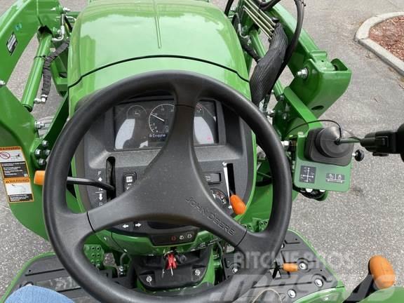 John Deere 3043D Traktorid