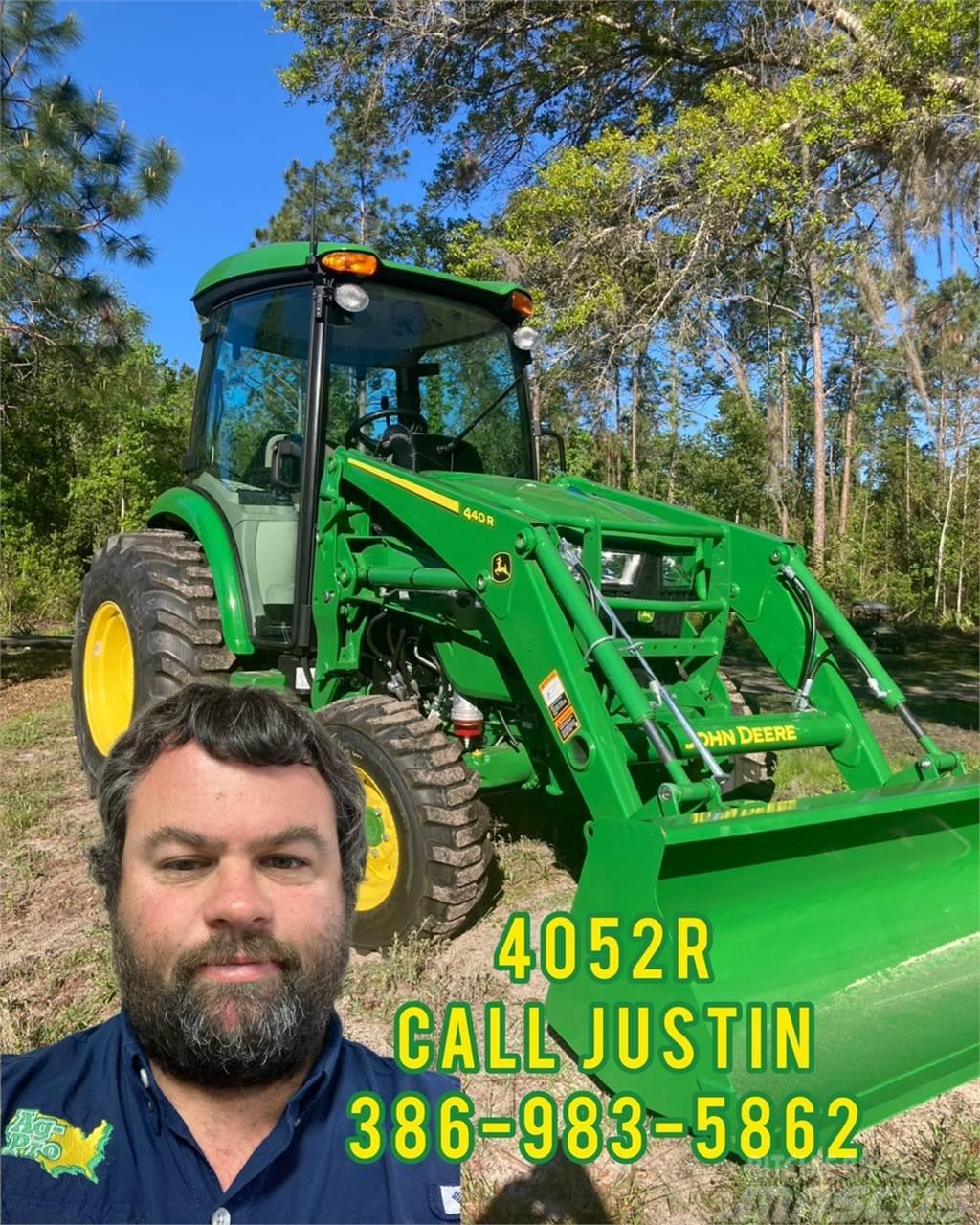 John Deere 4052R Traktorid