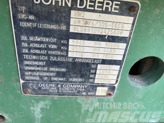 John Deere 6910 Traktorid