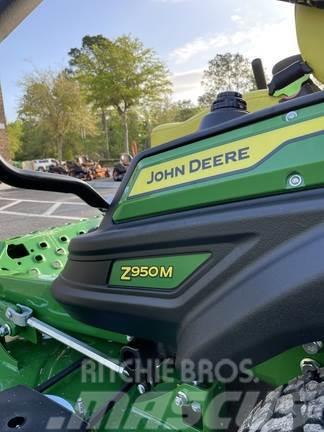 John Deere Z950 0 - pöörderaadiuse niidukid