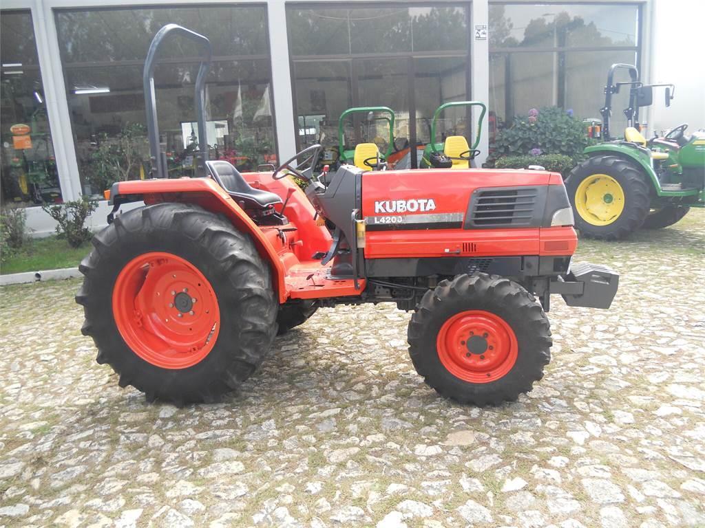 Kubota L4200 Tractors