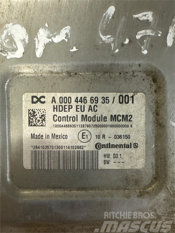 Mercedes-Benz MERCEDES ECU MCM2 A0004466935 Elektroonikaseadmed