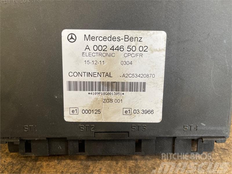 Mercedes-Benz MERCEDES ECU ZGS CPC FR A0024465002 Elektroonikaseadmed