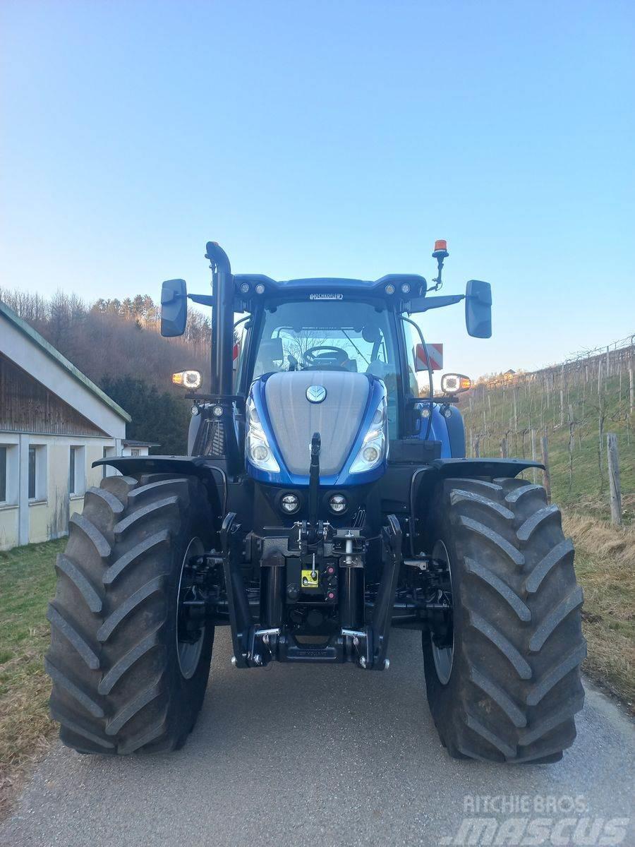 New Holland T 7.300 AC Traktorid