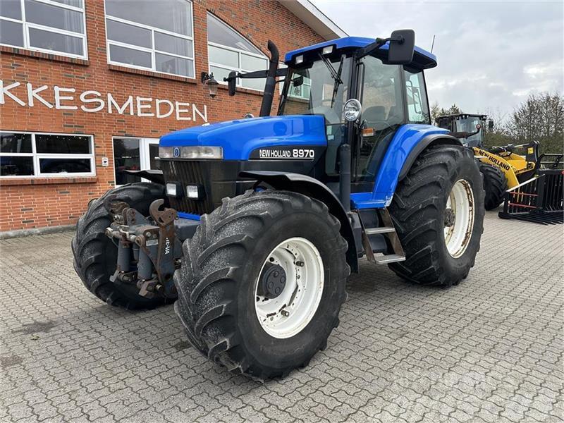 New Holland 8970 Traktorid