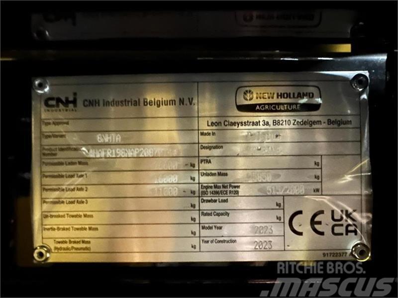 New Holland CR10.90 + 41” VarioFeed HD Teraviljakombainid