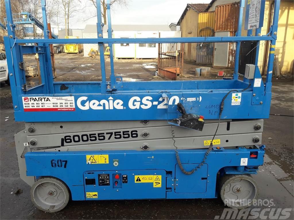 Genie GS2032 Käärtõstukid