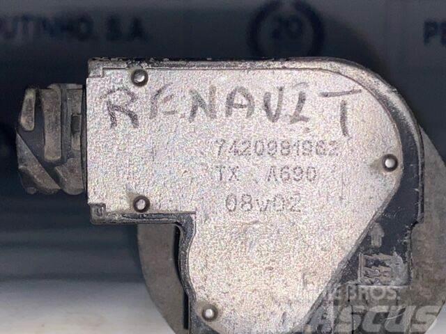 Renault Magnum / Premium Muud osad