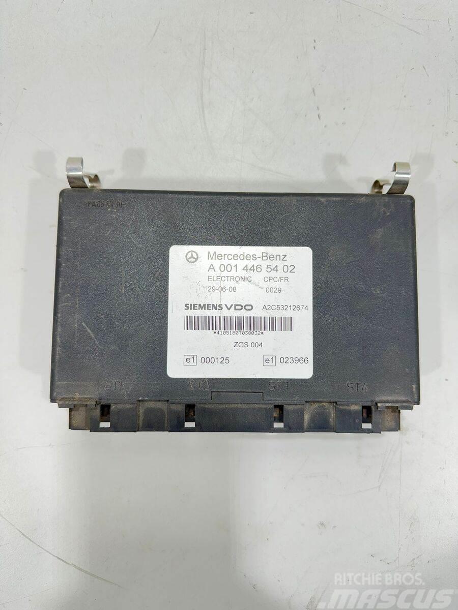 Siemens /Tipo: V90 R.3.44-1 / Unidade de Controlo Motor CP Elektroonikaseadmed