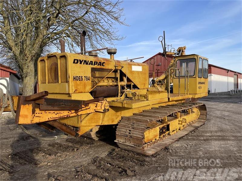  - - -  DYNAPAC HOES 784 Other agricultural machines