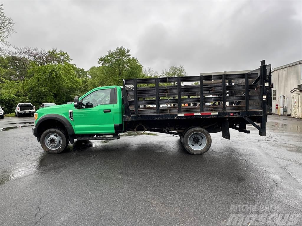 Ford F450 XL Flatbed / Dropside trucks