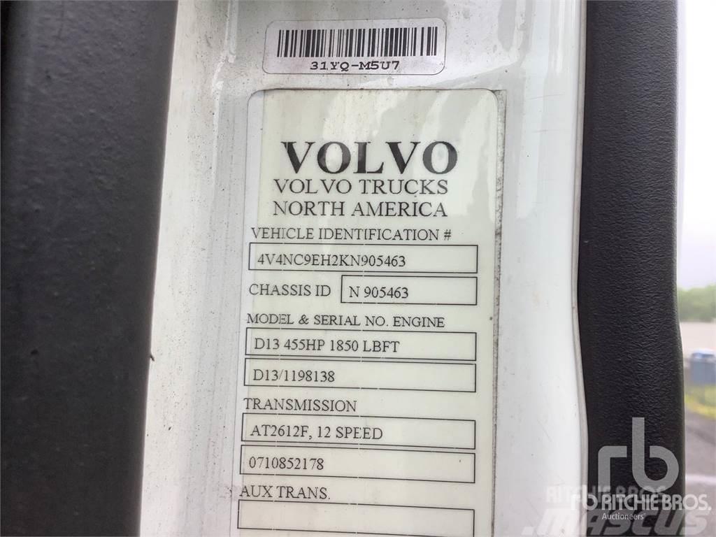 Volvo VNL Sadulveokid