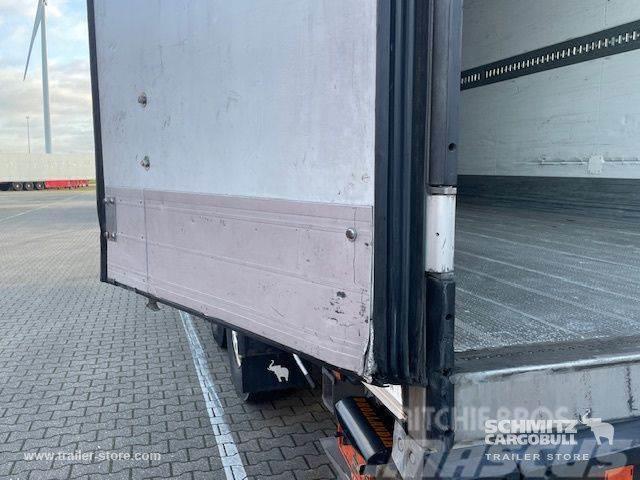 Schmitz Cargobull Reefer Standard Taillift Külmikpoolhaagised