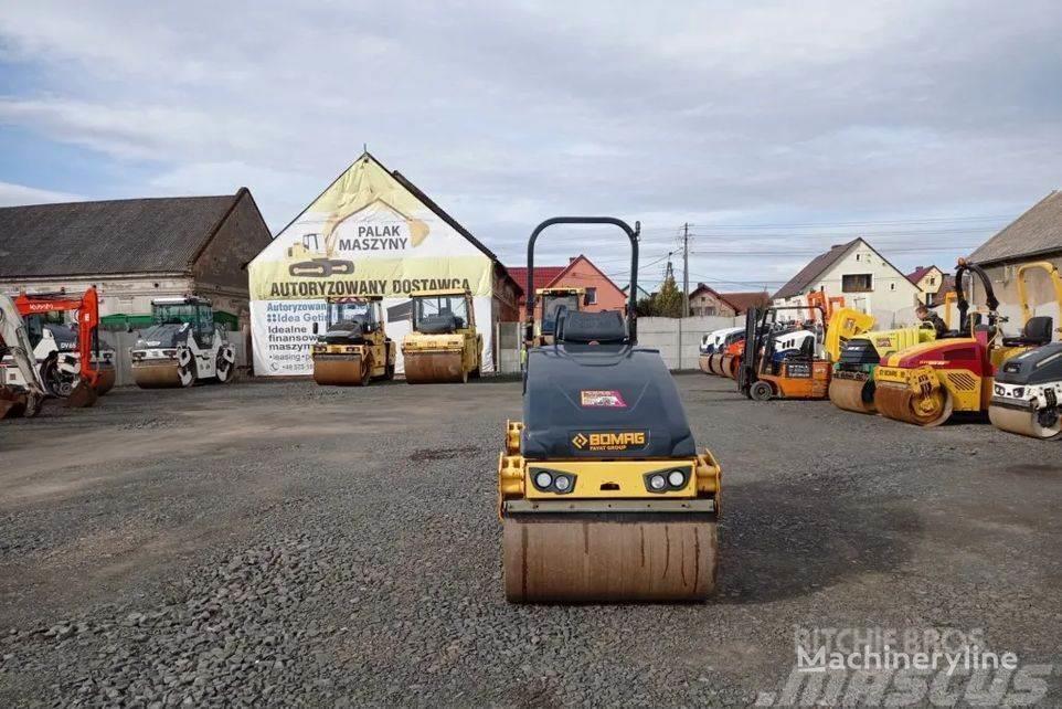 Bomag BW 120 AD-5	Úthenger Twin drum rollers