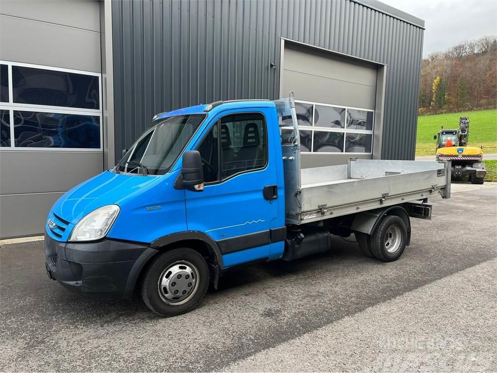 Iveco Daily 35C15 3 old billencs Kallurid