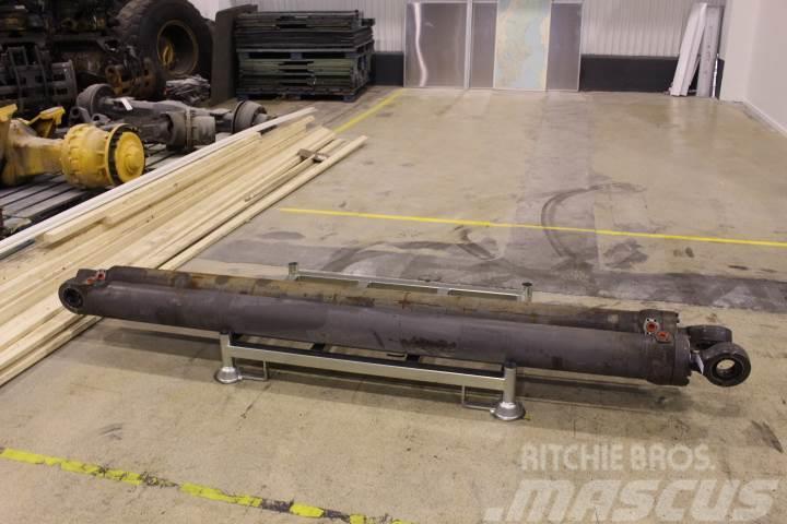 Volvo L180CHL Lyftcylinder Other components