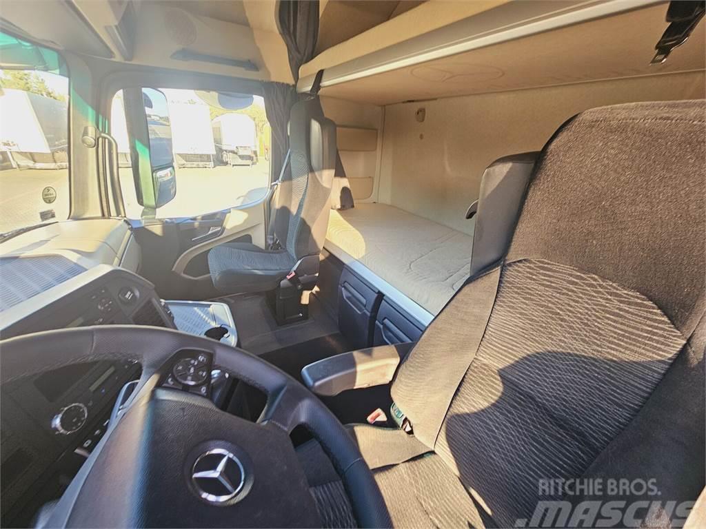 Mercedes-Benz ACTROS 1843 / STREAM SPACE / EURO 6 / 2015 ROK Sadulveokid