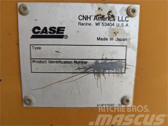 CASE CX225SR Roomikekskavaatorid