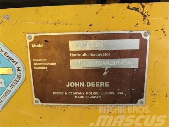 John Deere 225D LC Roomikekskavaatorid