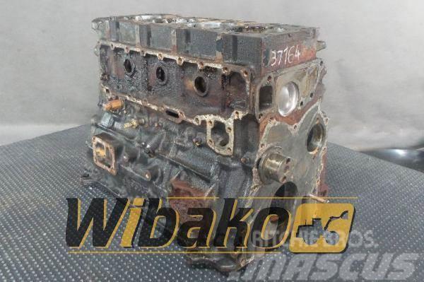 Isuzu Block Engine / Motor Isuzu 4BD1 PTA-24 95D05 Muud osad