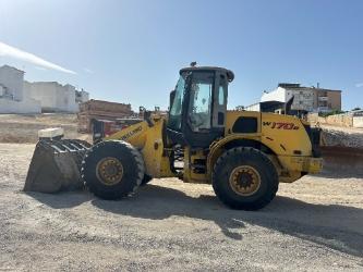 New Holland W 170 B