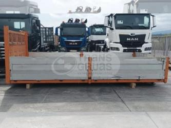 Transgruas caja fija.