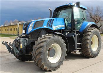 New Holland T8. 330