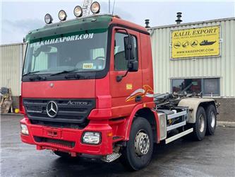 Mercedes-Benz Actros 3336 MP2 Container Tractor 6x4 New Tyres Be