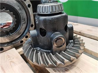 New Holland LM 445  Spicer front main gear