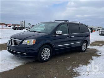 Chrysler TOWN & COUNTRY