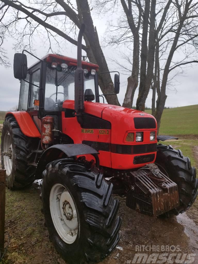 Belarus MTZ 1221.3 Traktorid