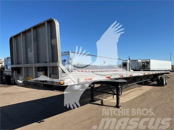 Utility 53' CAL LEGAL COMBO FLATBED, CLOSED TANDEM SPRING Madelpoolhaagised