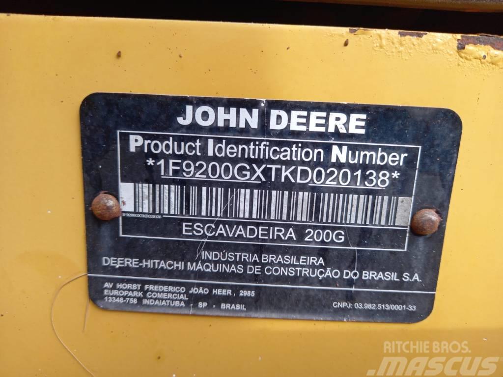 John Deere 200G Roomikekskavaatorid