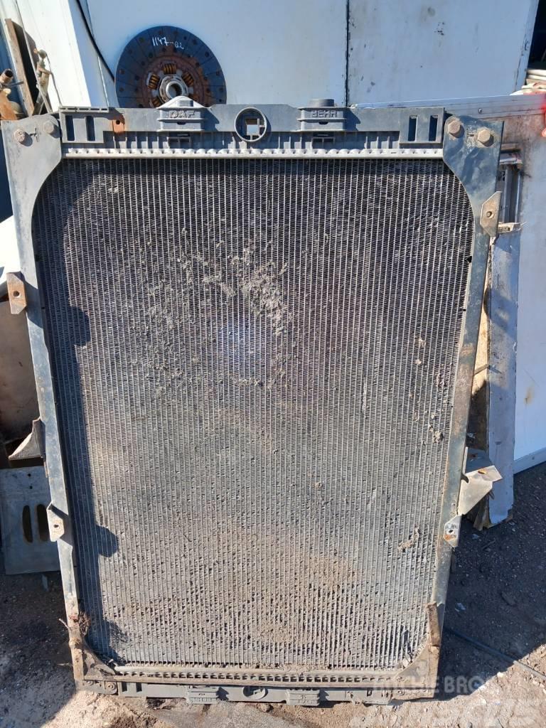 DAF XF95.430 radiator 1617340 Radiaatorid