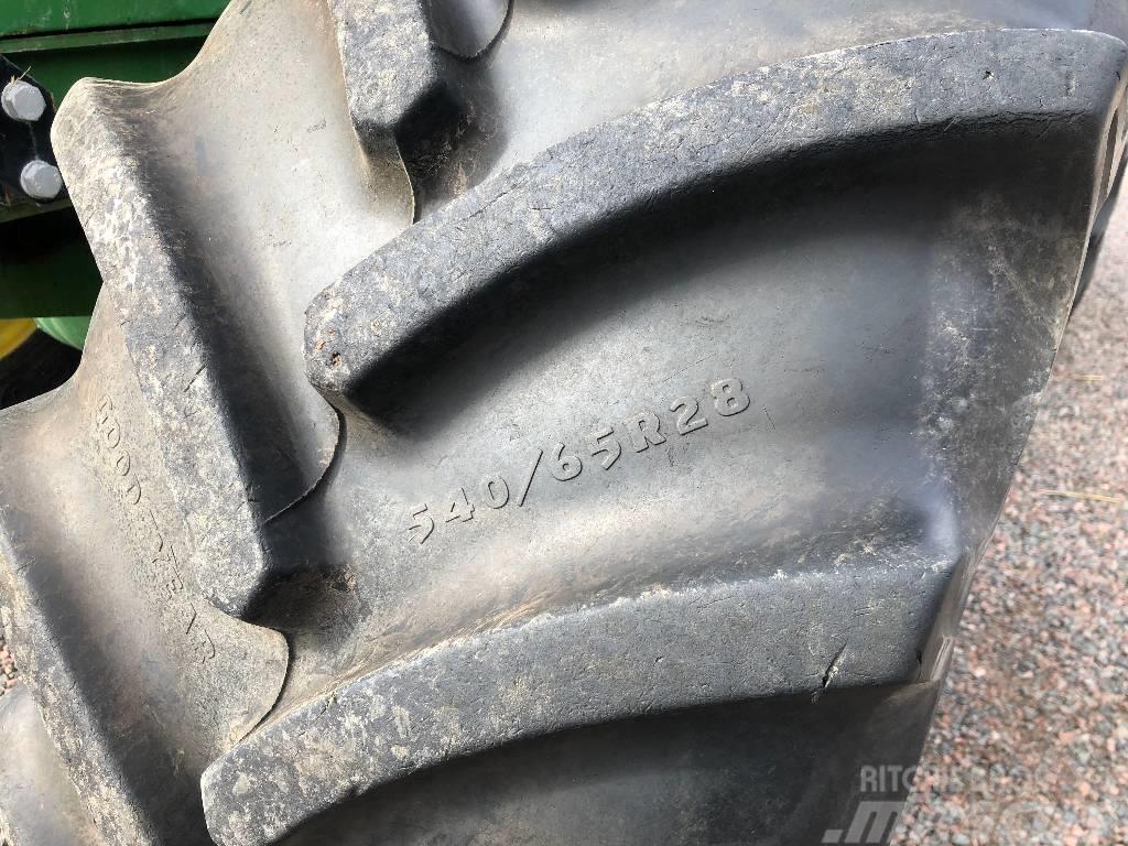 John Deere 6900 Dismantled: only spare parts Traktorid