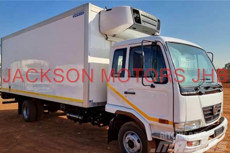 Nissan UD60 WITH INSULATED BODY AND CARRIER FRIDGE UNIT Muud veokid