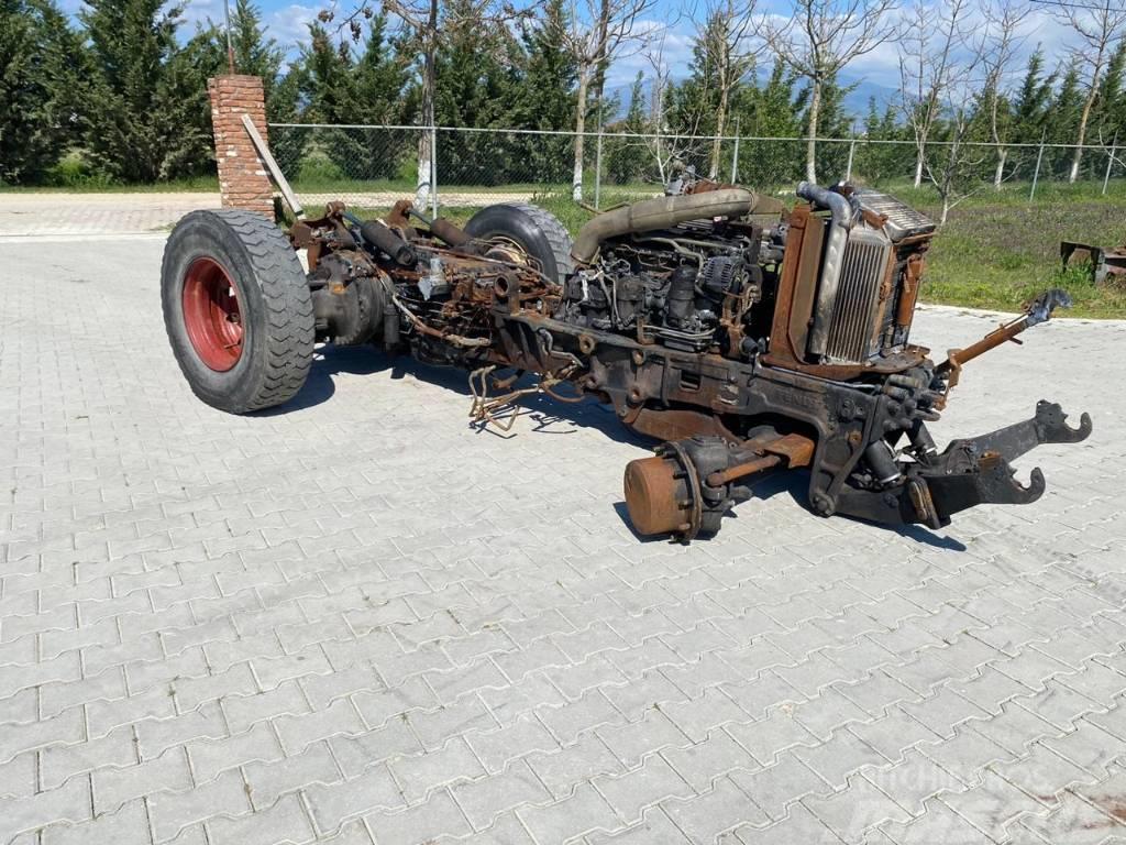 Fendt 718 COM3 ΓΙΑ ΑΝΤΑΛΛΑΚΤΙΚΑ Traktorid