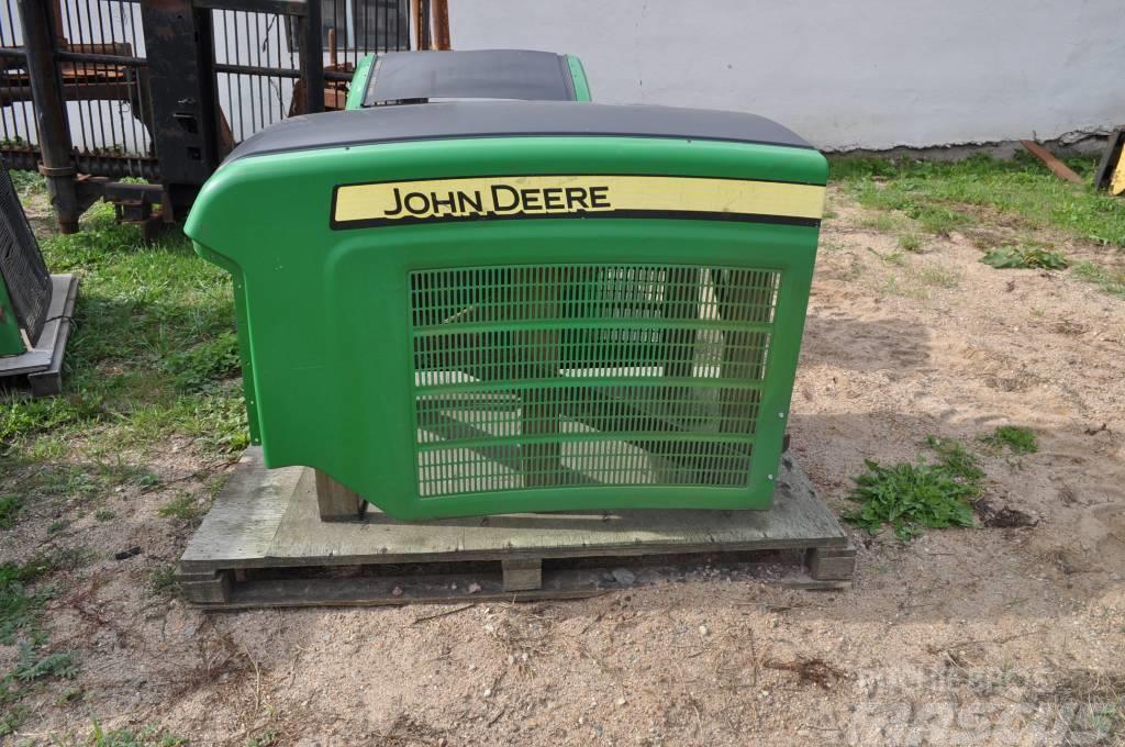 John Deere Maska silnika 1270/1470E F654398 Kabiinid