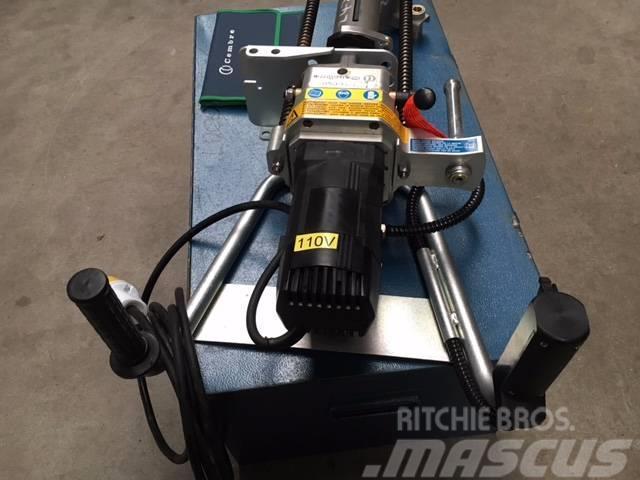  Cembre  Electric drilling machine for sleepers Raudteehooldusmasinad