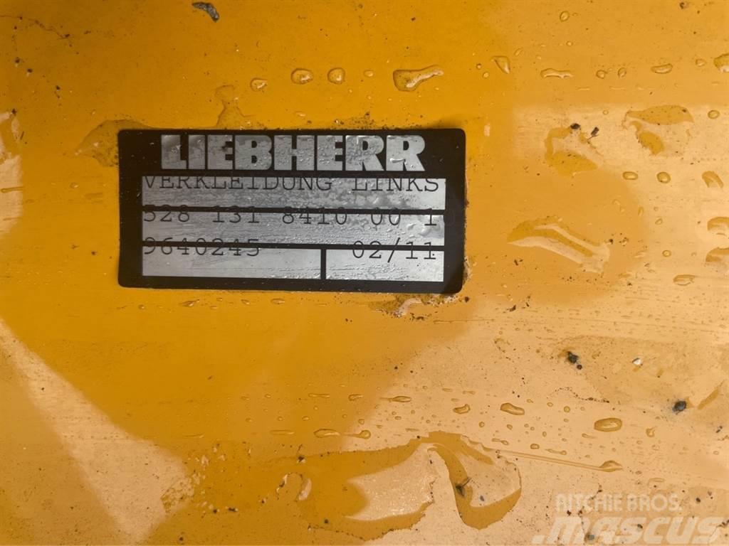 Liebherr A934C-9640245-Covering left/Verkleidung links Raamid
