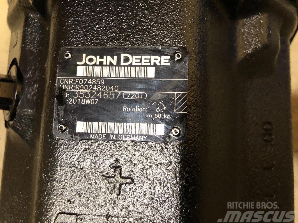 John Deere 810 E/F074859 Forwarderid