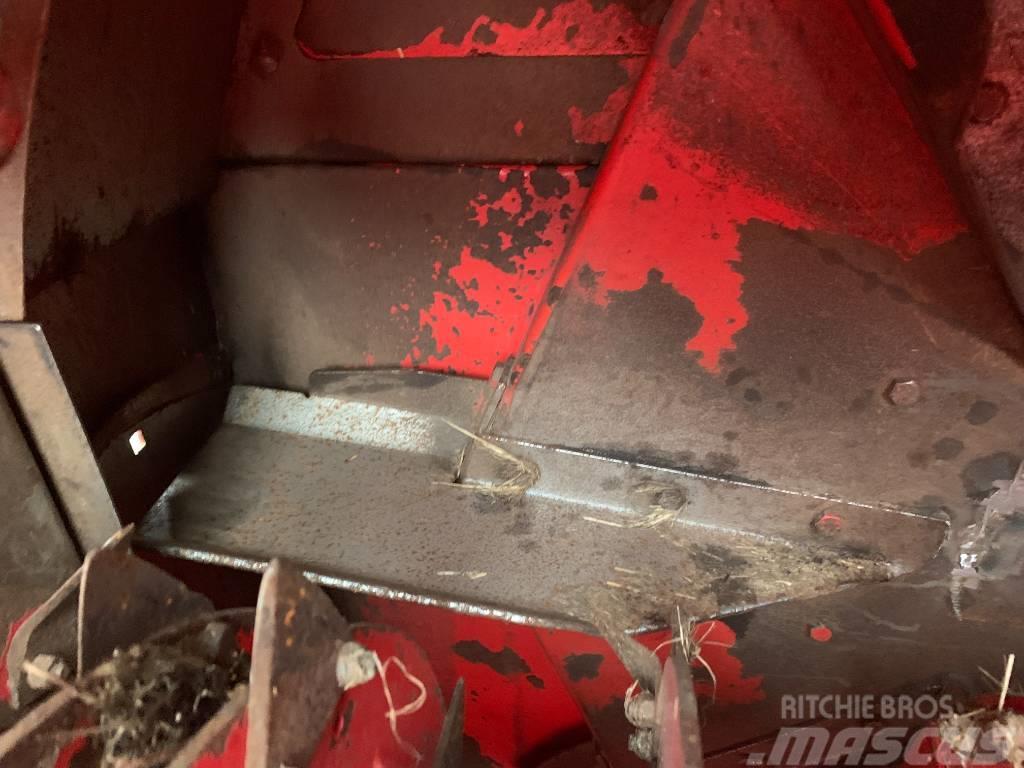 Kuhn tomahawk 1010 Trailed Bale Copper Blower Rullipurustid, noad ja lahtirullijad