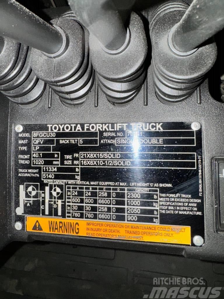 Toyota 8 FG CU 30 Kahveltõstukid - muud