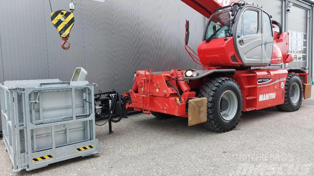 Manitou MRT 3255 / with 5to. winch and man basket PSE4400/ Teleskooplaadurid