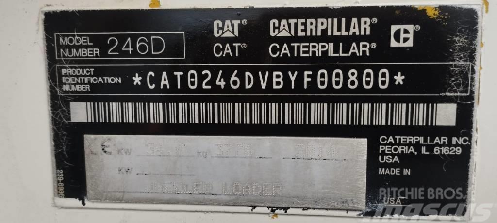 CAT 246 D Kompaktlaadurid