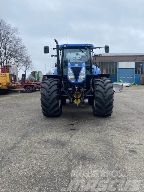 New Holland T7 210 T7.210 Traktorid
